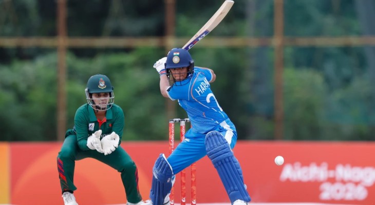 বাংলাদেশের বিপক্ষে একতরফা জয় ভারতের